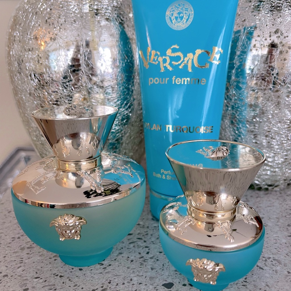 Versace Dylan Turquoise EDT 3.4fl